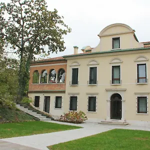 Oriani 2*, Treviso Italia